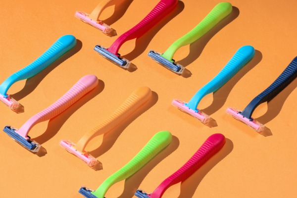 beauty-and-fashion-pop-art-concept-many-colored-plastic-razors