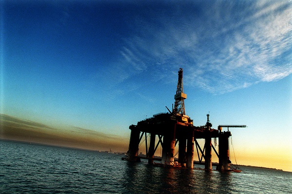 Oil rig getty 600