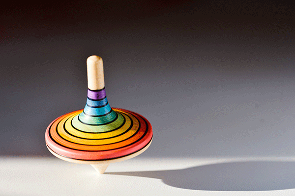 Rainbow spinning top