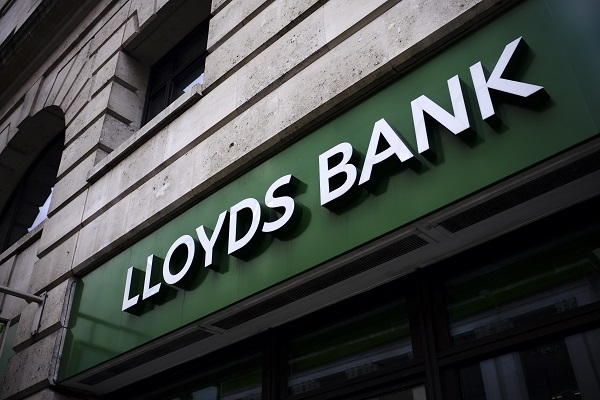 Lloyds bank 600