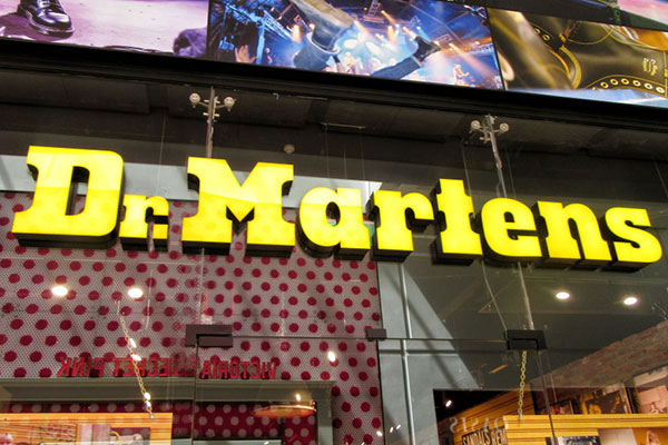 Dr Martens shop exterior 600