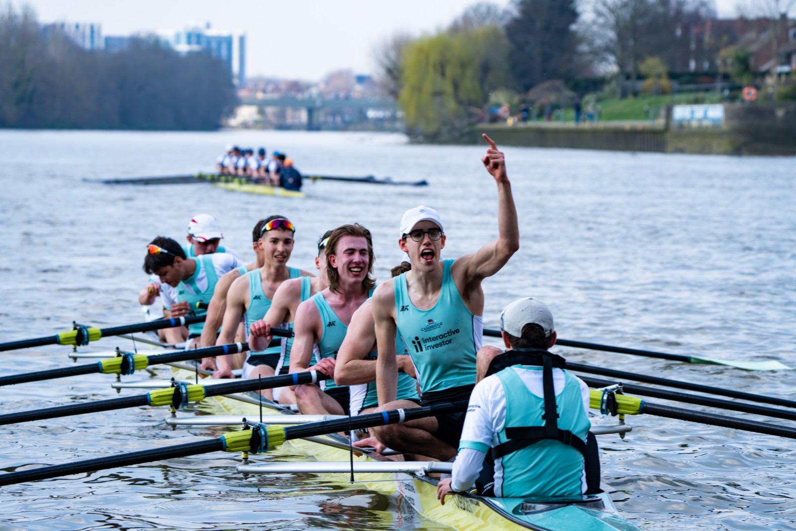 Lightweight Boat Races