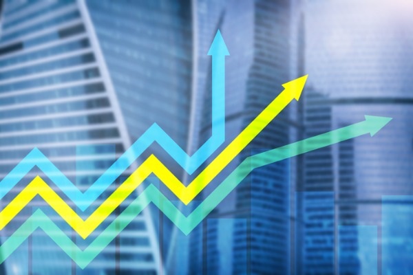 financial growth arrow chart up 600