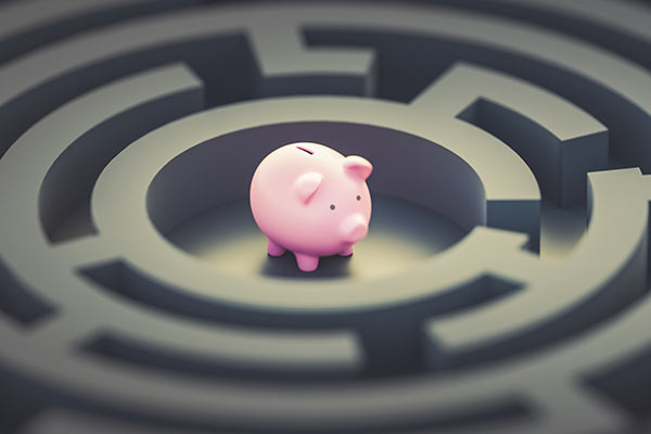 A piggy bank in an IHT maze 600