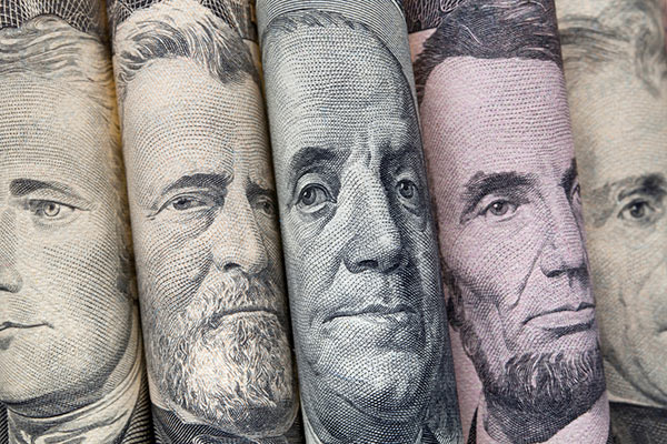 Faces of US presidents from American banknotes