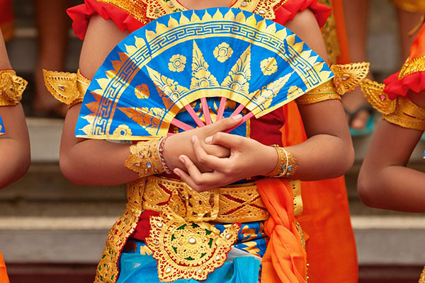 abrdn image Traditional Indonesian dress and fan