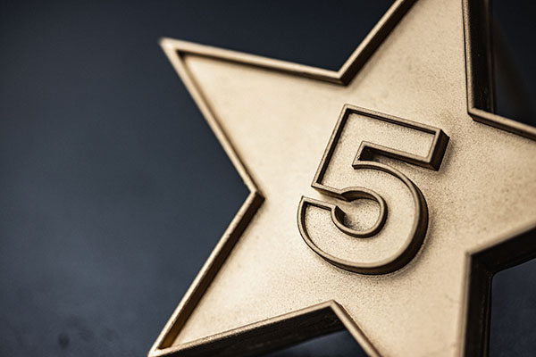 Golden star icon and number 5 on it