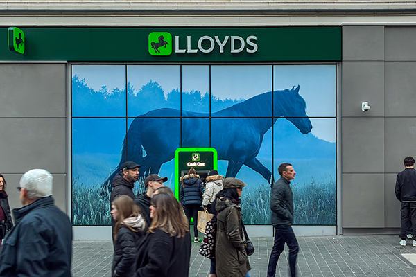 lloyds.jpg
