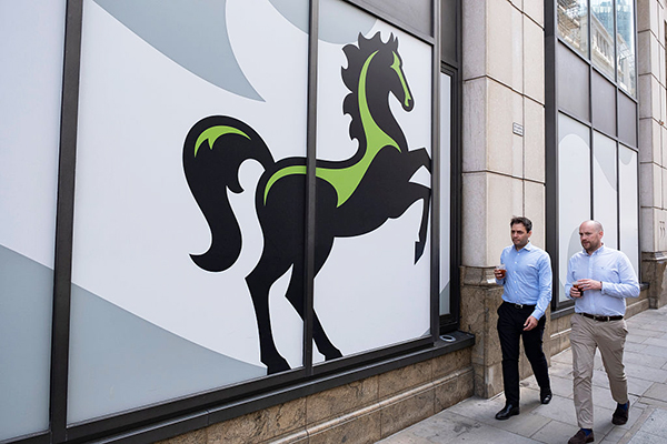 Lloyds horse logo in the City, Getty