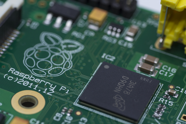 raspberry pi 600