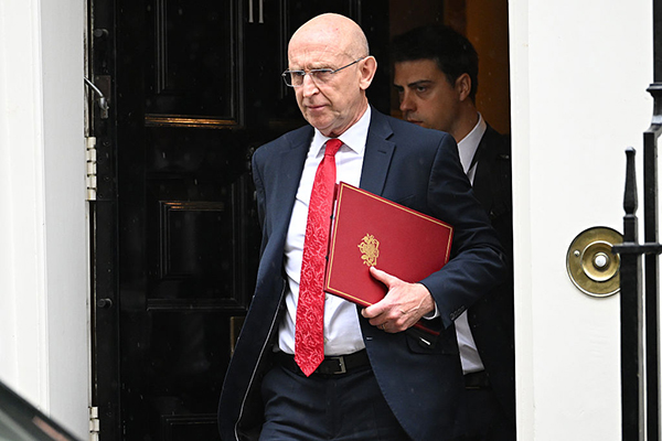 John Healey leaving Number 11, Getty